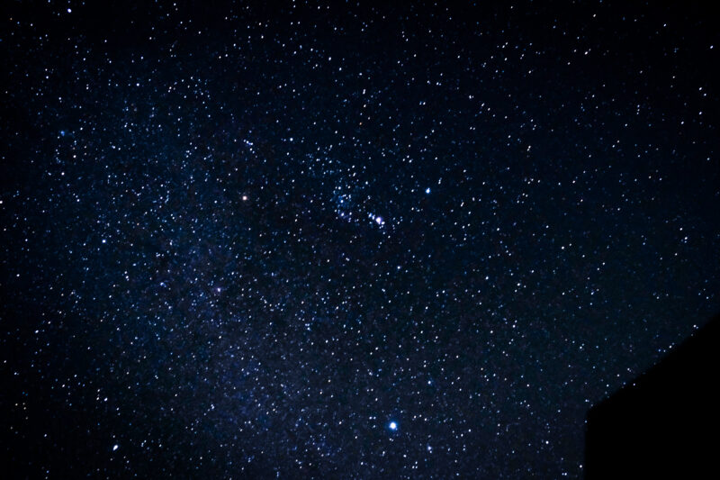 ふたご座流星群の星空写真