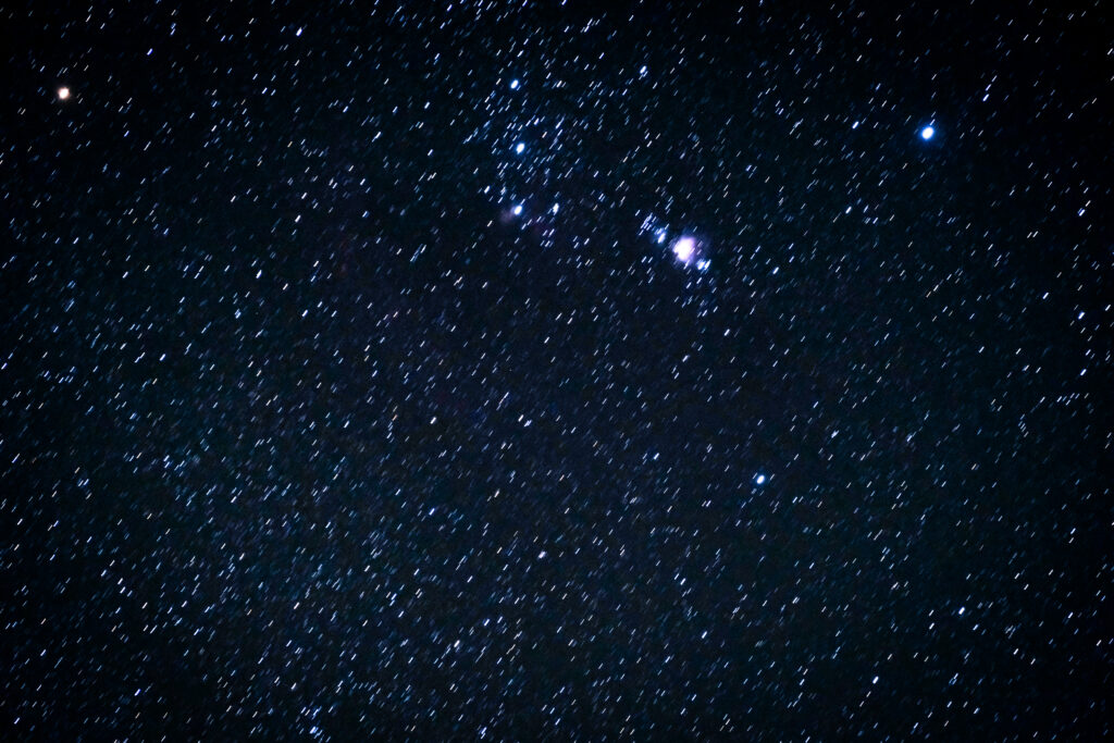 ふたご座流星群の星空写真